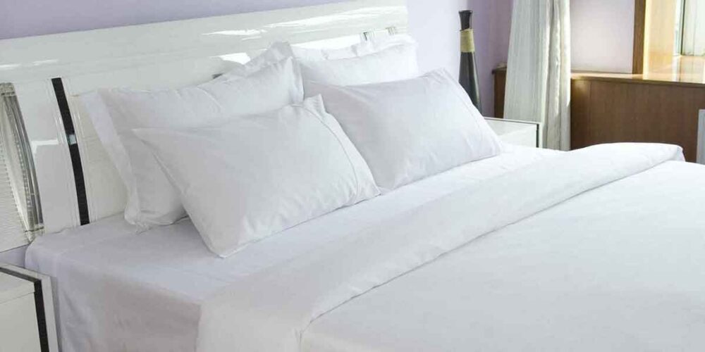 plain-double-bed-sheet